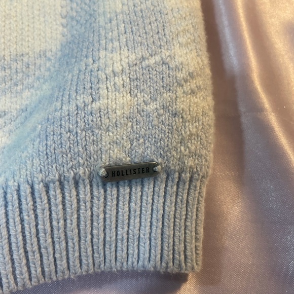 Hollister Plaid Knit Top - Picture 2 of 4